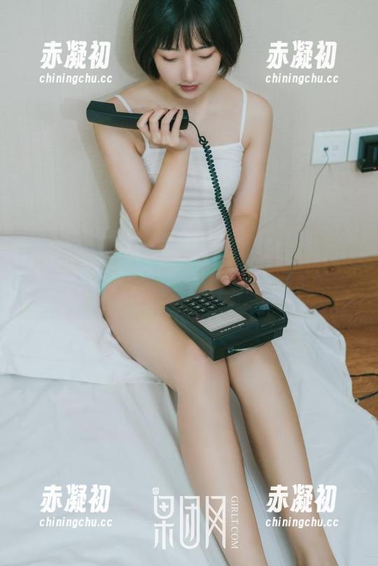 GIRLT果团网 - 办公室不止工作，Miss琪的私拍合集带你飞