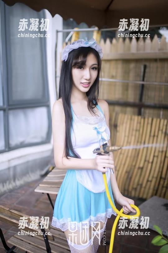 GIRLT果团网 - 免费照片，黄歆苑的万圣节秘籍：如何梳理出最尴尬的服装细节？