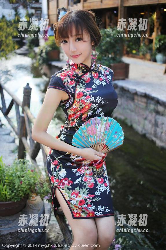 MyGirl美媛馆 - 王馨瑶yanni的图库精选，看着看着竟然忆起当年‘清纯之最’的同学聚会，哈哈