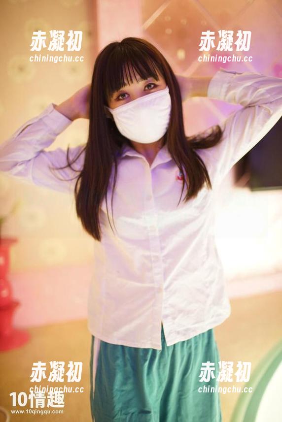 加入ROSI的黑色蕾丝福利舞蹈，体验不一样的写真乐趣！
