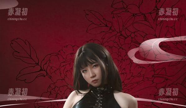 就问Uki雨季，靡烟旗袍为何总让人停住眼睛