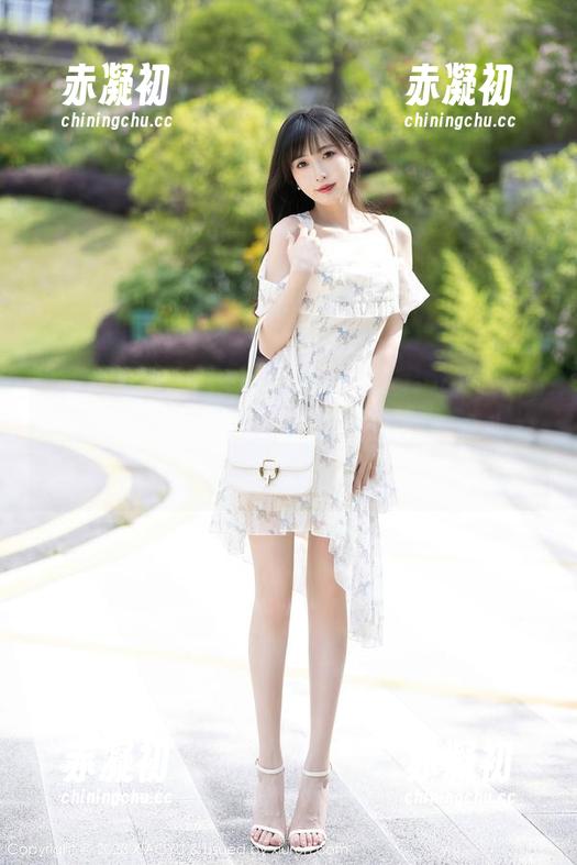 XIAOYU语画界 - 瞧瞧徐莉芝Booty，私拍怎样也狠得不行，美图一看就是众少女心夜深人静时的暗恋。