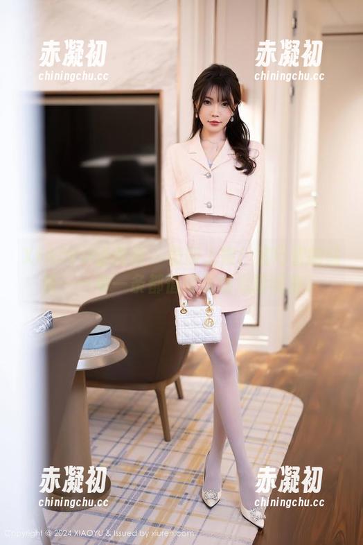 XIAOYU语画界 - 最新上架！波巧酱的短裤——每一条都值得现场温度试穿！