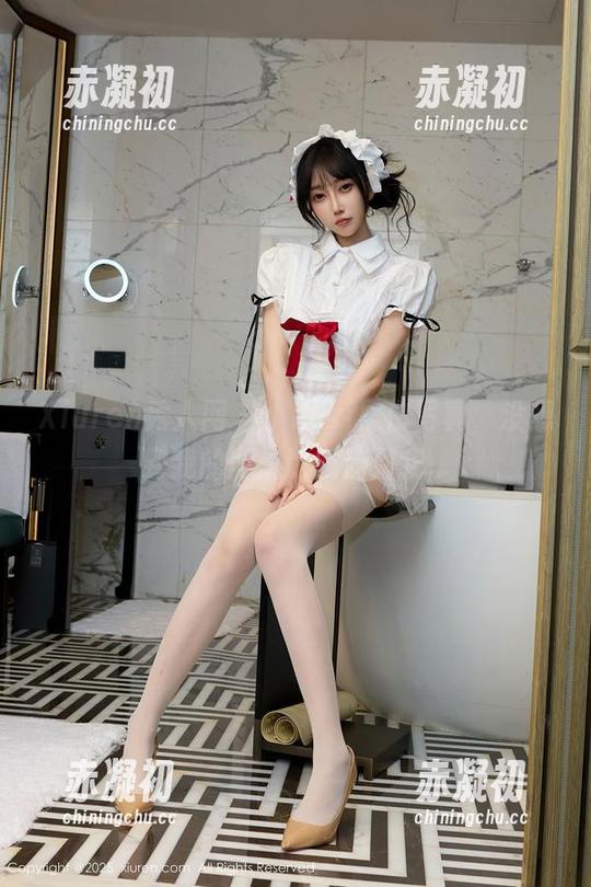 Xiuren秀人网 - 小Kiki黑白写真，没想到我的网盘比我还懂我...