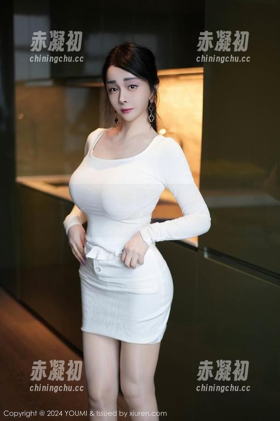 YouMi尤蜜荟 - 套图奉上！思淇Sukiii变兔女郎，还能再可爱一点吗？
