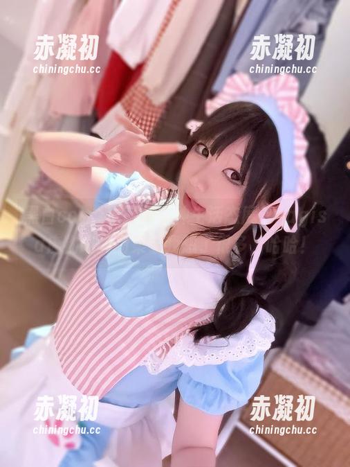 黑白cos，也算是一种生活态度？nagisa魔物喵的图集让我想了很多，哈哈！