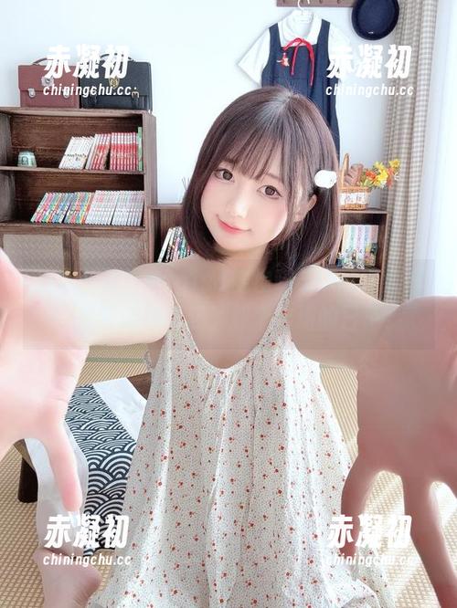 清凉一夏！nagisa魔物喵cos高清大作，是否让你想起了那个出游的日子？