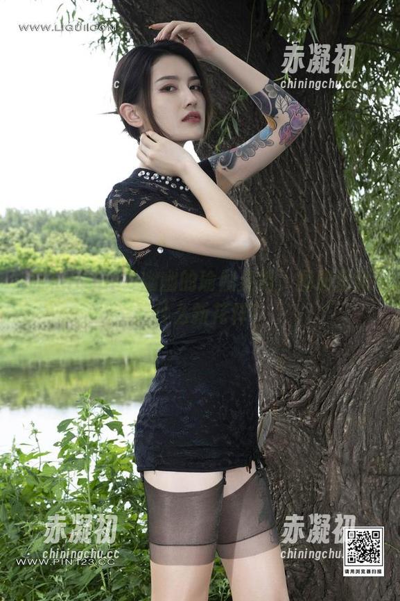 丽柜ligui - 幽幽的瑜伽姿势，图册里藏着什么新花样？