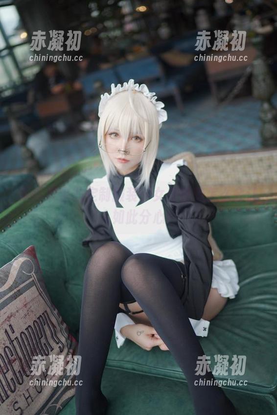 乖乖衣宝的定制服装，女仆情节怎么会让人如此分心？