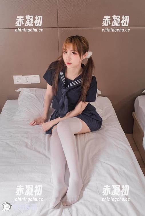 制服裙的大势所趋，兔玩映画高清套图正当时