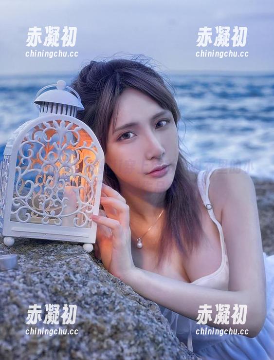 “当在下萝莉控ii穿上色彩：内衣里的小秘密”-有趣作品集下载