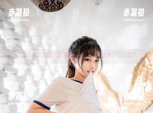 奇行家狗崽的高清图片，桃子听蝉，这也是可以的？
