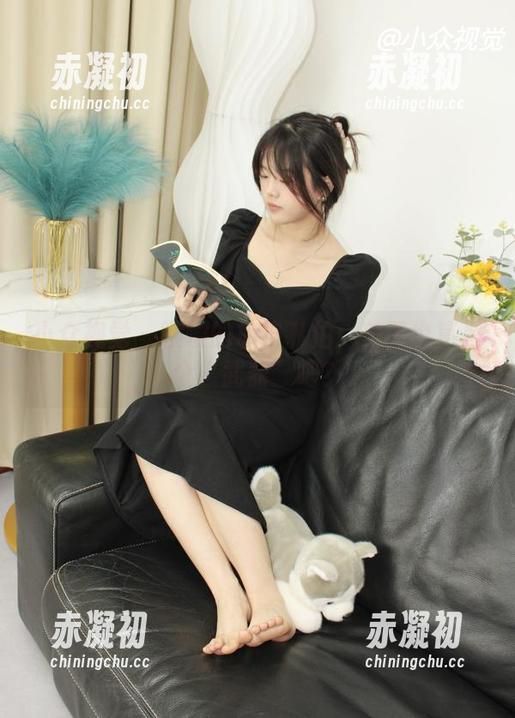 小众视觉 - 嘤嘤的旗袍私拍：美图也算是个“武器”吧？