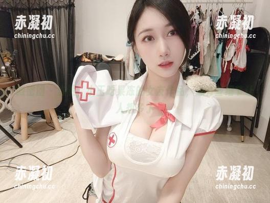 微密圈 - 当然，小玉吃果冻的女友作品，总有些细节让人想多了