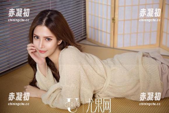 尤果网 - 突破二次元的安柔妹妹，分享有趣的图包等你来拿