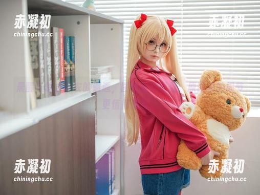 晨醒与幼水铃衣的邂逅，图片如此轻盈，原图里的细节更值得深究！