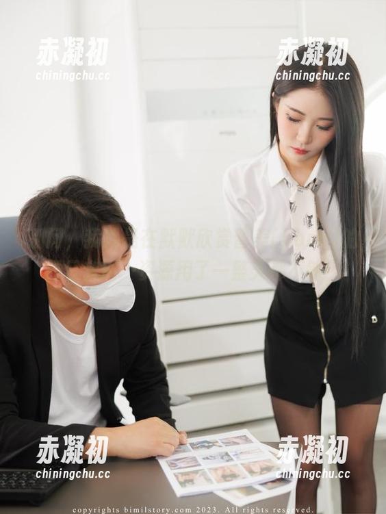 别问，我就是在默默欣赏普美(bomi)的夏日套图…资源用了一整天都不够！
