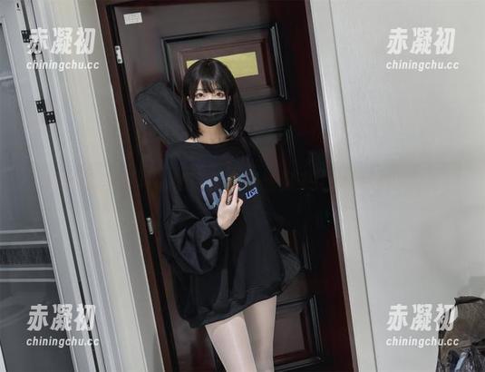 这组黑丝写真，让杏仁曲奇看起来比糖果还诱人！