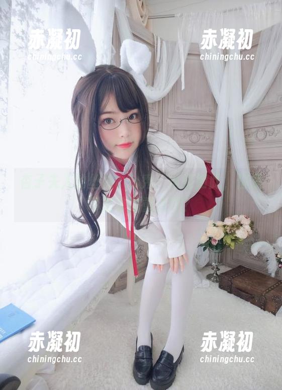 杏子夫人的丝袜cos秀：虽说如此，但是哪里才是重点呢？