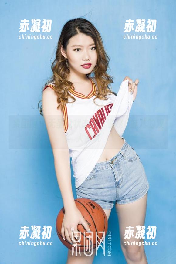 果团网 - 无圣光状态下，蜜桃Q妹儿的双人游玩