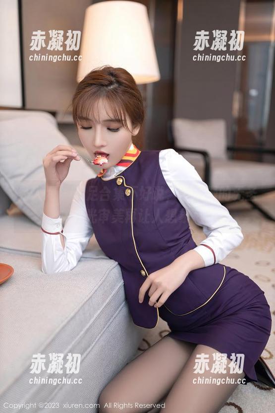 秀人网 - 美足合集不好说，但俞漫的无圣光审美再让人想象