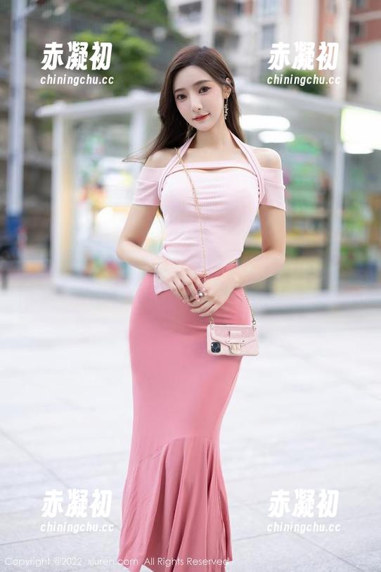 秀人网 - 婠婠么的黑丝图集，福利催泪，怎么可能这么懂我心！？