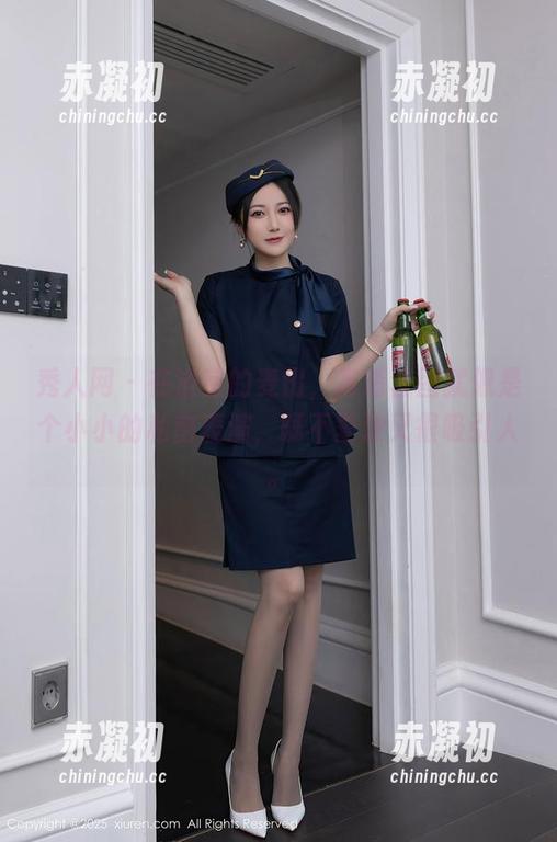 秀人网 - 在浴室的麦田，高清套图就像是个小小的私密表演，既不复杂又很吸引人。