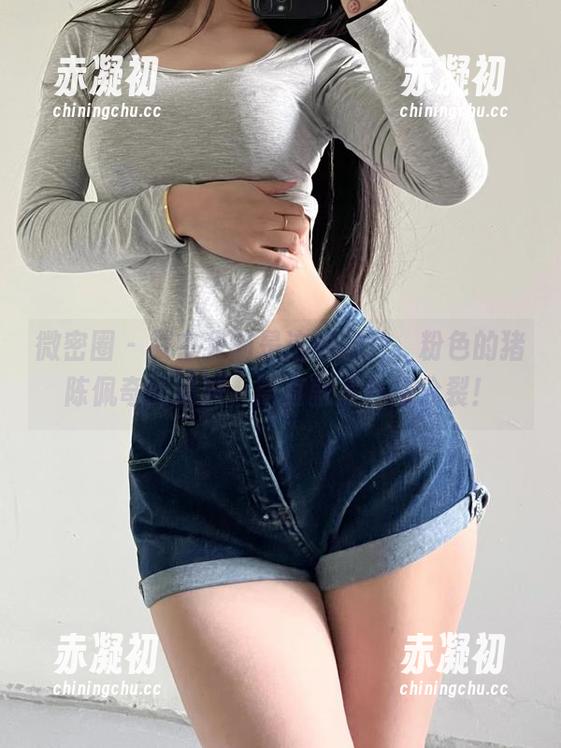 微密圈 - 戳中我的是这些图片，粉色的猪陈佩奇的妹妹，简直就是性格分裂！