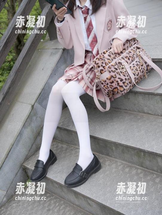 紧急企划 - 明日香？小恩的这个分享怎么像是在挑逗…作品集…