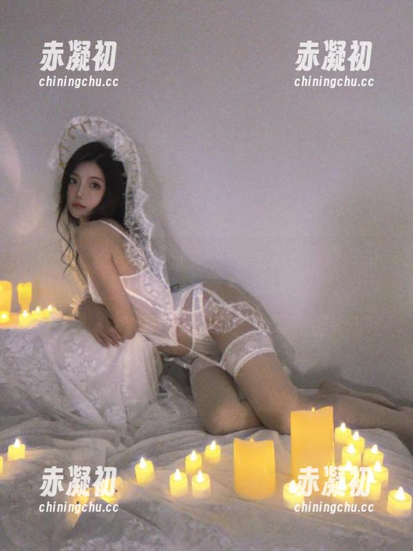 微密圈 - 纪念小小v的《豹纹》写真，还是留点想象给你！