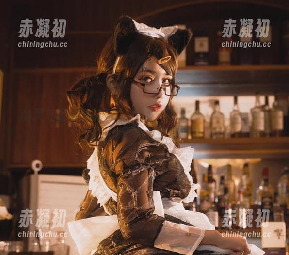 幽灵和箱庭的碰撞，芊川一笑MNK的无圣光套图让人忍不住多扫几眼
