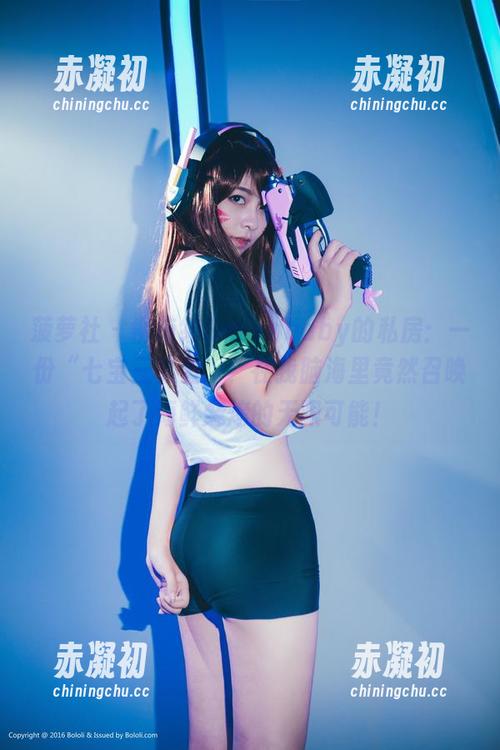 菠萝社 - 柳侑绮Sevenbaby的私房：一份“七宝三文鱼”，在我脑海里竟然召唤起了海鲜烧烤的无限可能！