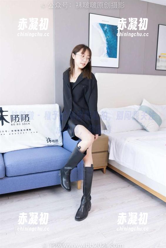 袜啵啵 - 稚予的黑皮鞋私拍，别问我关注点在哪，你懂的